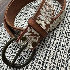 Luck Brand leather embroidered belt size XS